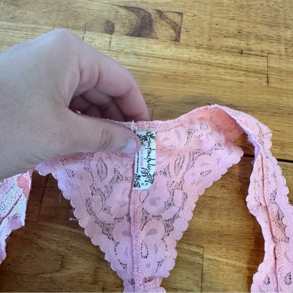 Intimately Free People Galloon Pink Lace Racerback Bralette Bra Size Medium - Picture 4 of 5